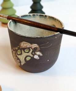 moth artist cup
