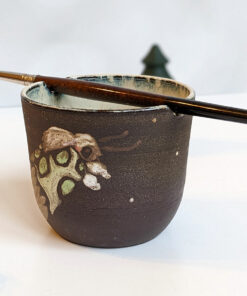 moth artist cup