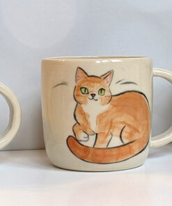three cat portrait mugs
