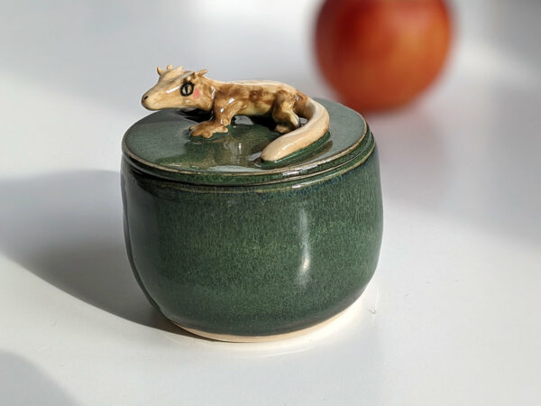 crested gecko memorial urn