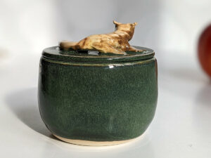 crested gecko memorial urn