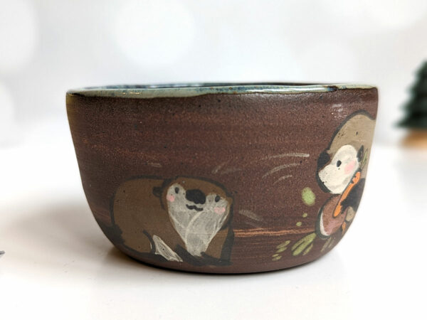 beaver family bowl