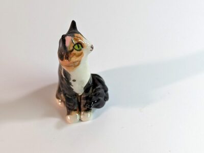 Cat Figurine - Hermione - Image 2