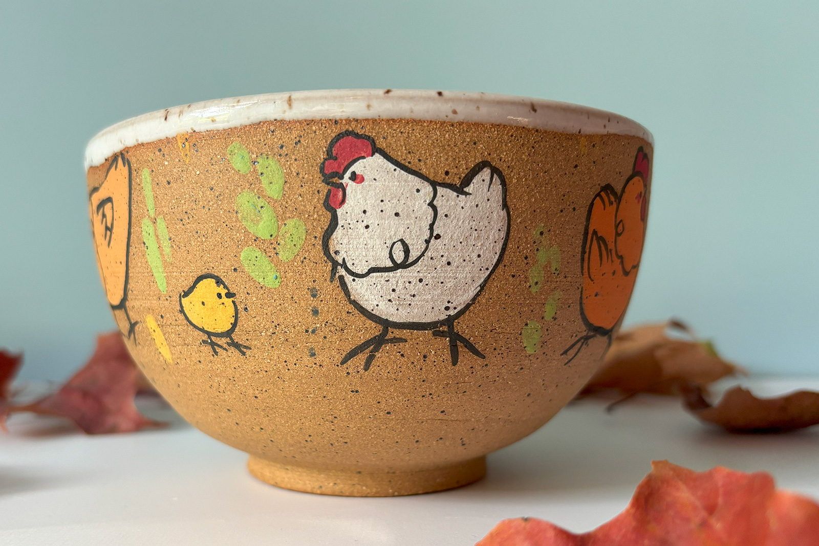 stoneware bowl chicken and chicks