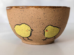 stoneware bowl chicken and chicks