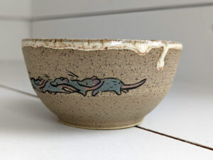 CUTE SHREW FAMILY BOWL HANDMADE BY KNESS