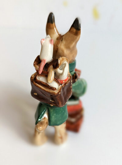 Mug, bowl and figurines - Image 11