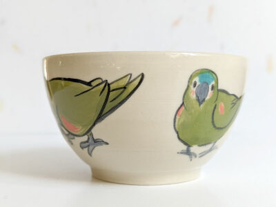 Mug, bowl and figurines - Image 30