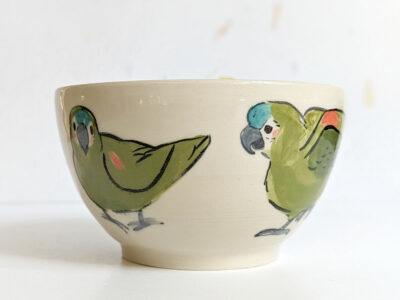 Mug, bowl and figurines - Image 31