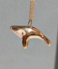 cute whale pendant gold