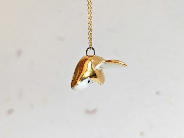 cute whale pendant gold