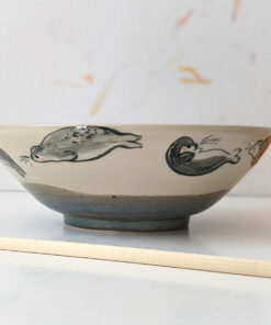 wide bowl adorable seal