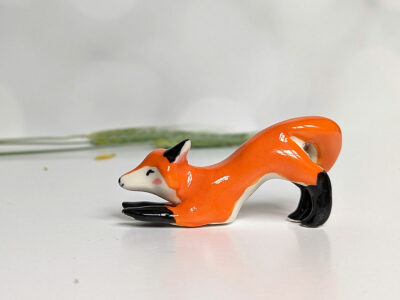 Figurine - Stretching Fox - Image 11