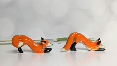 Figurine - Stretching Fox - Image 4