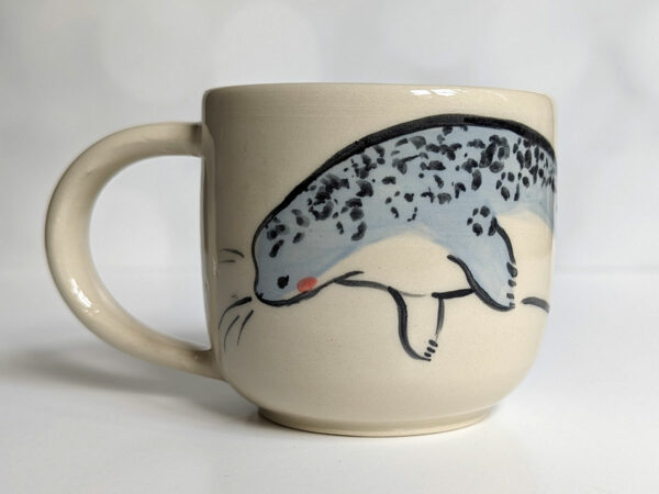 mug 2 seals cute