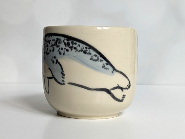 mug 2 seals cute