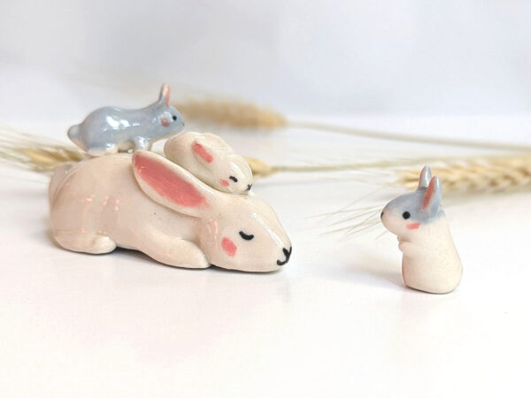 porcelain figurine bunny family