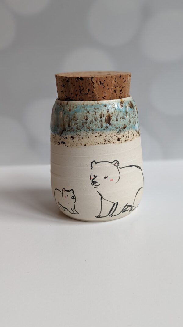 cork lid bear jar