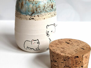 cork lid bear jar