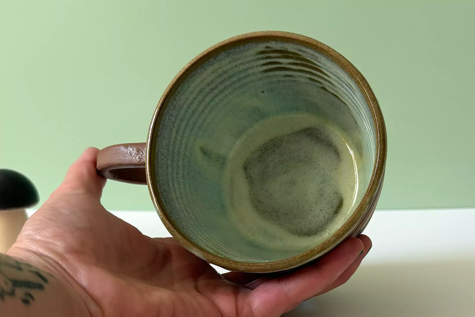 Mug : Otter Couple - Image 5