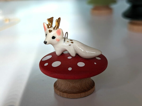 deer fox pendant porcelain gold