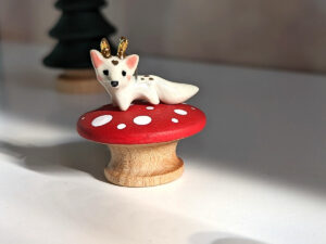 deer fox pendant porcelain gold