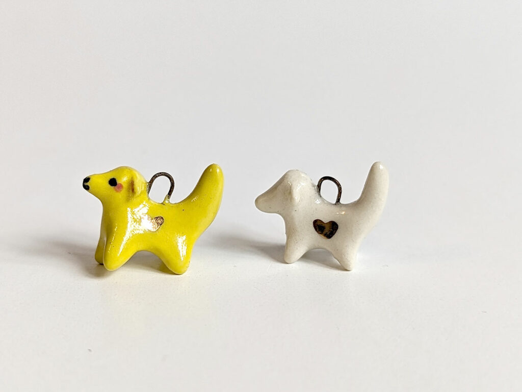 Lambanana Pendants 