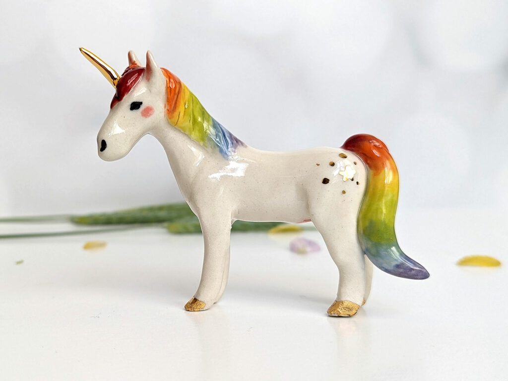 rainbow unicorn figurine 