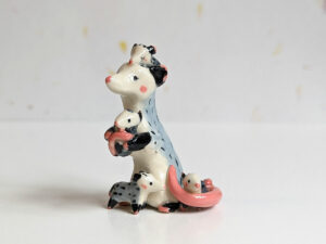 opossum mama figurine