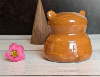 Magic Salt Shaker - Brown Bear - Image 2