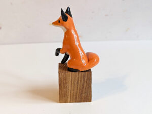 wood stand for figurines