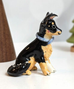 chihuahua papillion figurine