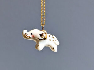 pendant elephant porcelain gold