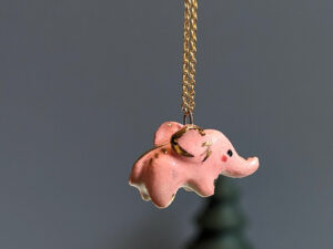 pendant elephant porcelain pink gold
