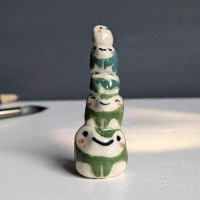 frog stack figurine