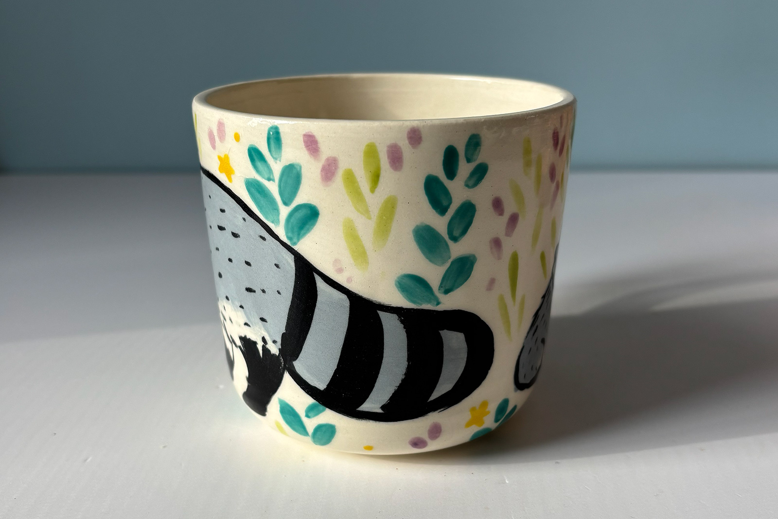 Sculpted Mug - Raccoons - Image 5