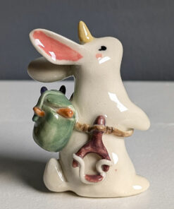 adorable bunny figurine dungeon and dragons aventurer