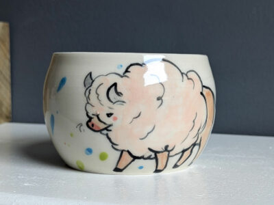 Pot - White bison