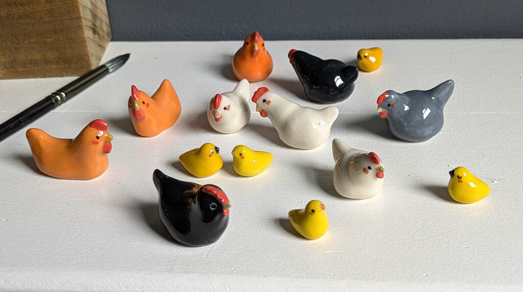 Miniatures - Poules et poussins