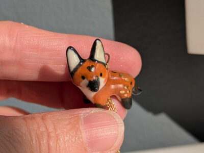 Pendentif Porcelaine - Loup à Crinière – Image 9