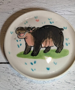 moo deng saucer