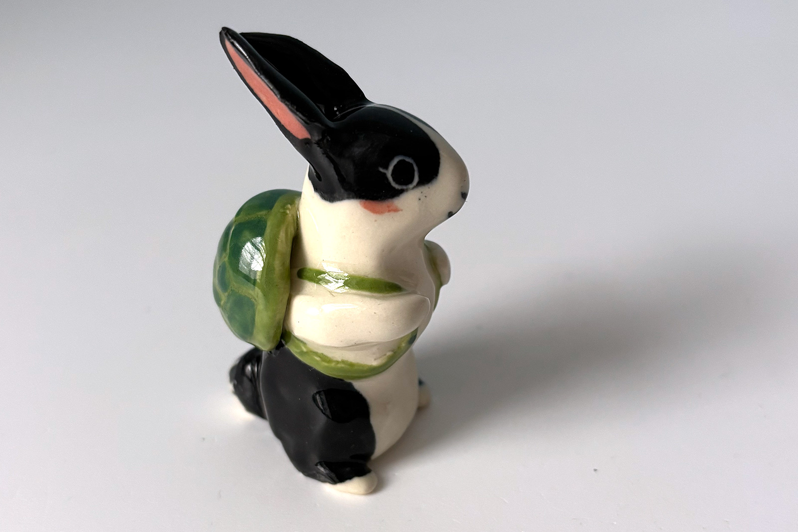 Alternative view of Figurine - Lapin Sac A Dos