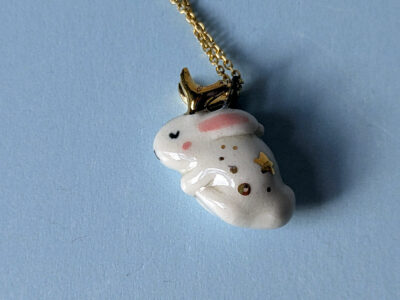 Pendentif Porcelaine : Jackalope Endormi – Image 5