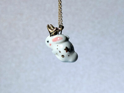 Pendentif Porcelaine : Jackalope Endormi – Image 3
