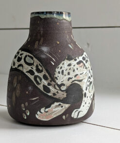 snow leopard small vase