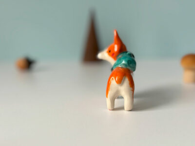 Figurine - Backpacking Corgi - Image 4