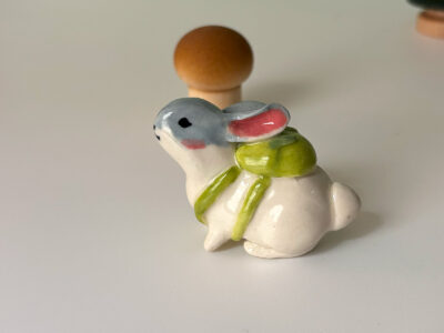 Figurine - Backpack Bunny - all 4 - Image 4
