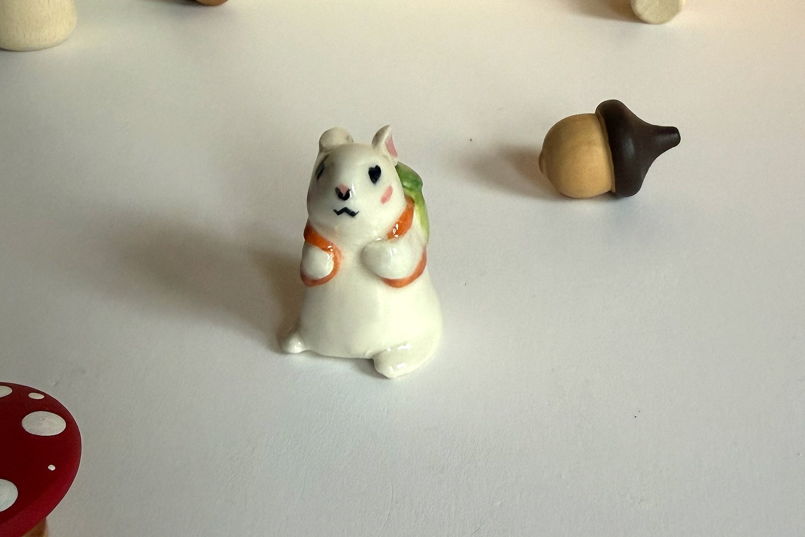 Figurine - Lapin Sac à Dos – Image 3