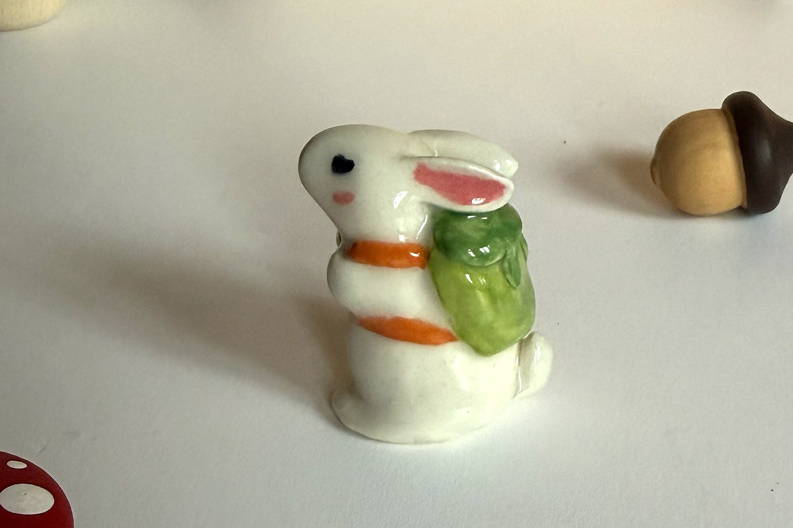 Figurine - Lapin Sac à Dos