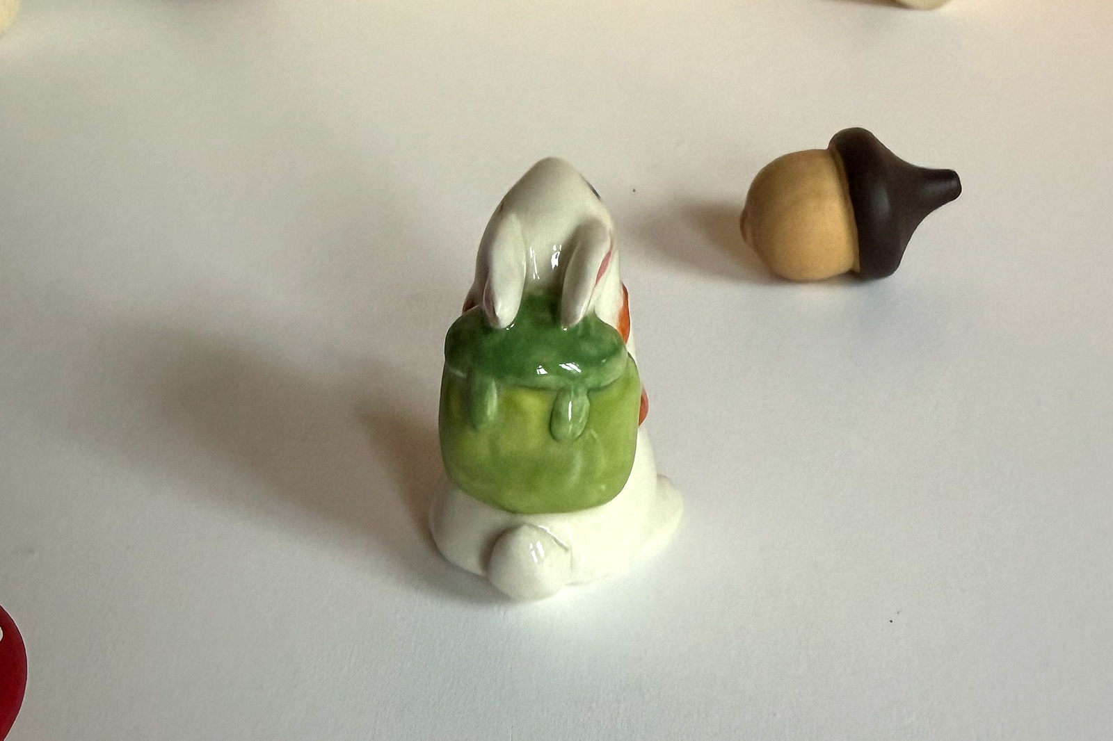 Figurine - Lapin Sac à Dos – Image 4